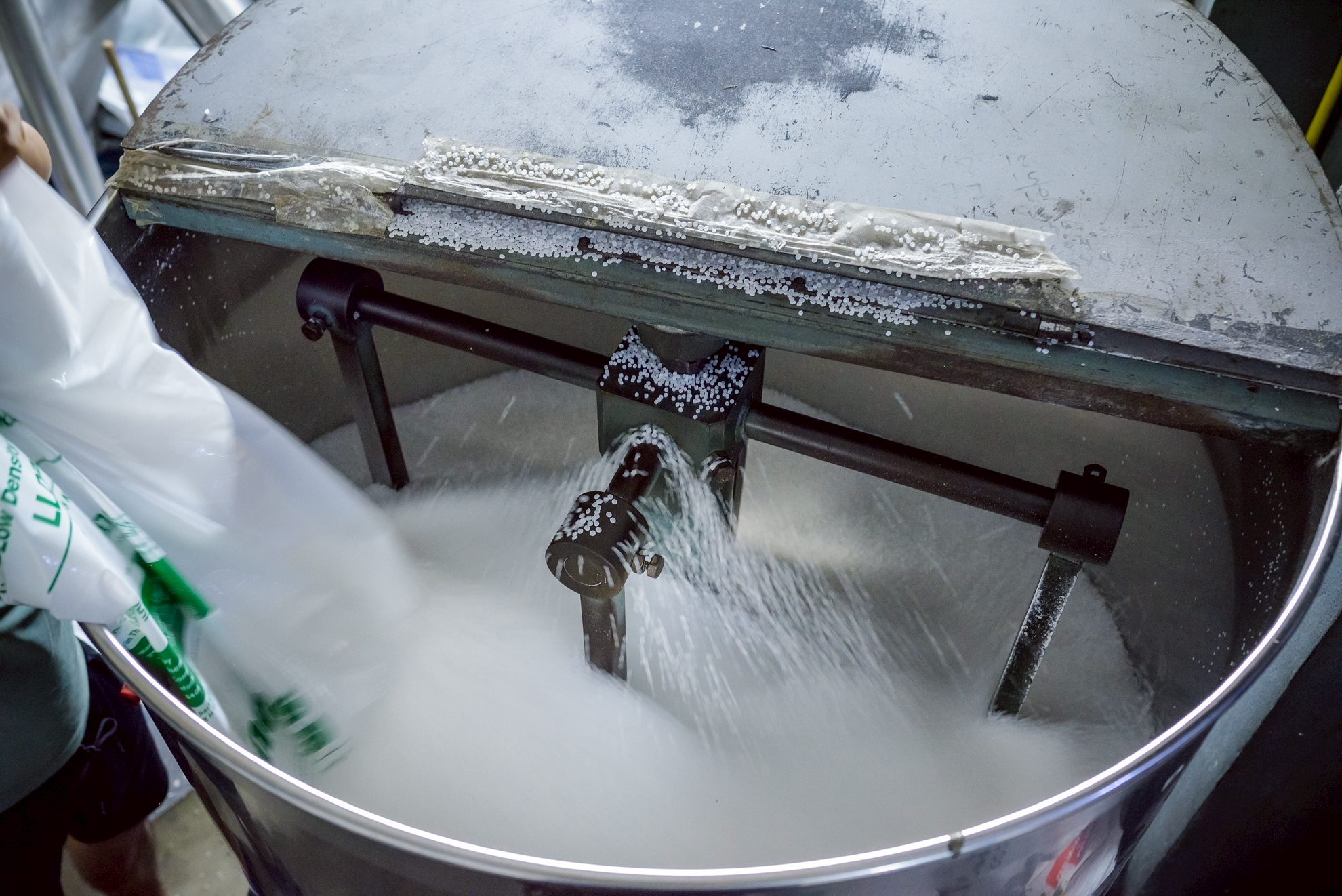 plasticpalletsmixing